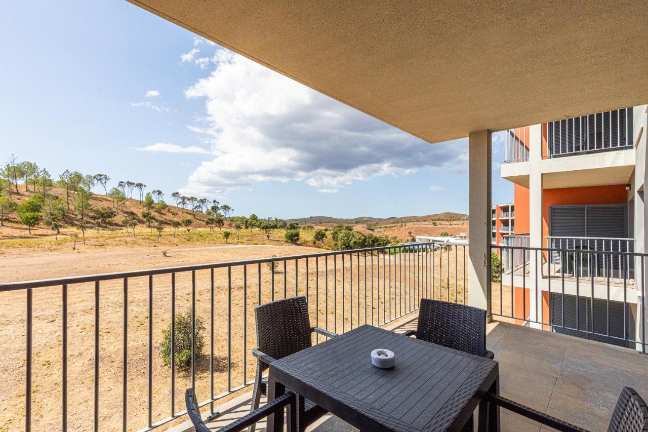 Algarve Race Resort - Apartments Portimão Exterior foto